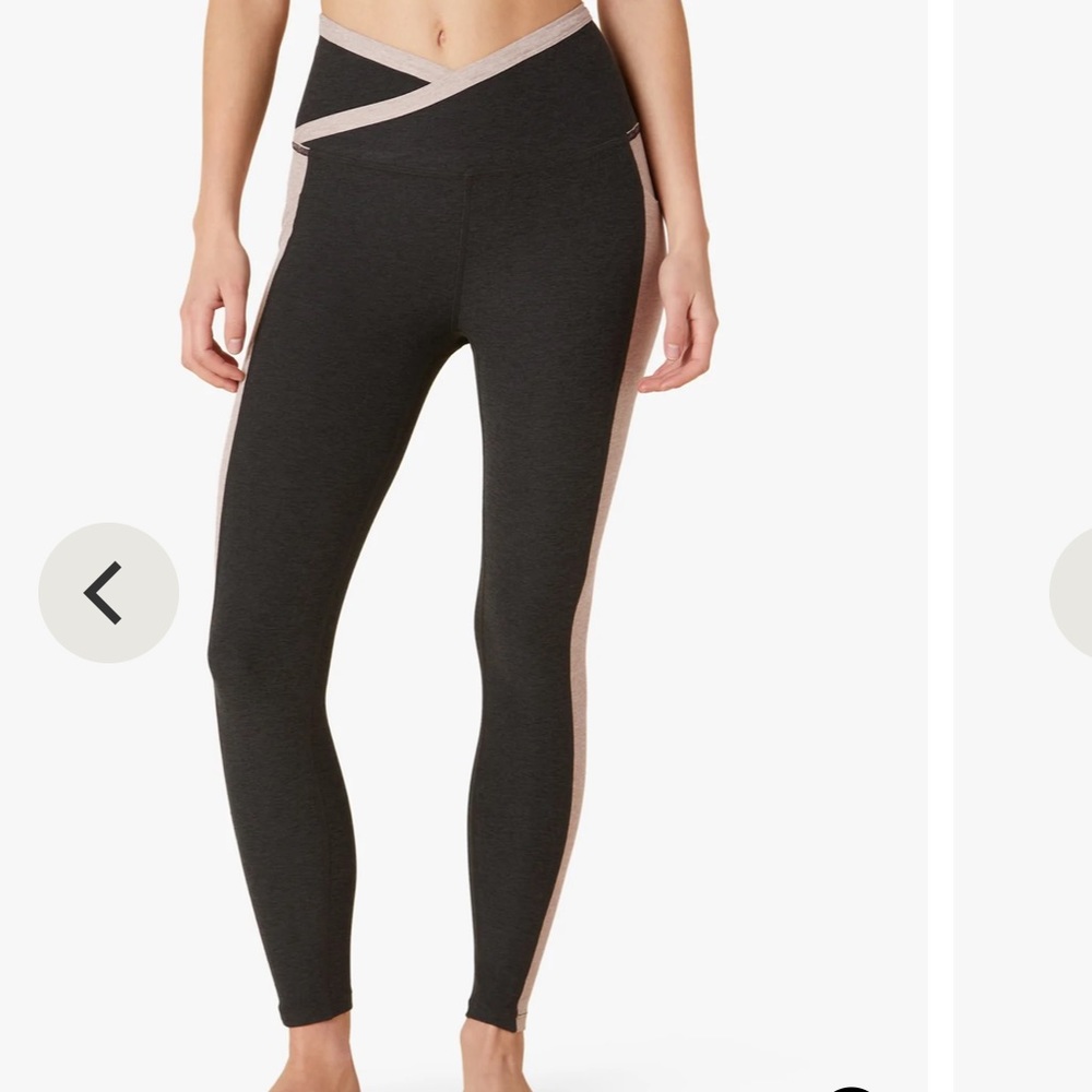 Beyond yoga leggings (I also sell the matching top)